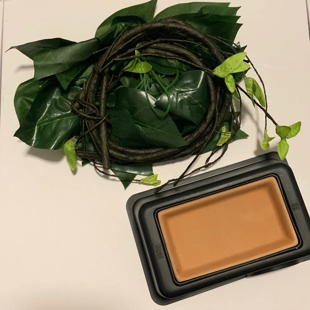 New Reptile Hideout Box with Sink - Humidifier Cave Habitat with Water Supply